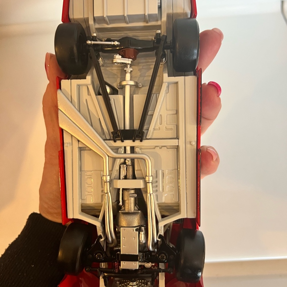 Budweiser Red Racing Car Model - Picture 4 of 5